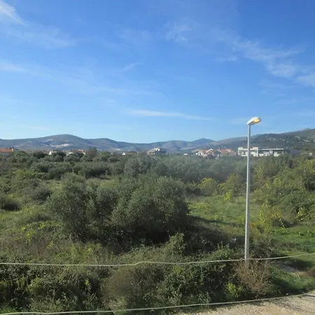 With Parking Space Kastel Stafilic, - 11006 *