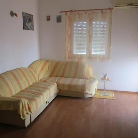 With Parking Space Kastel Stafilic, - 11006 *